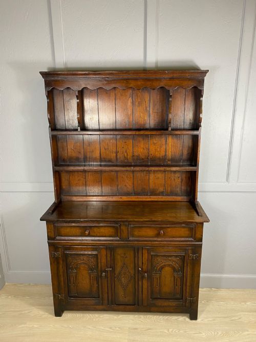 SMALL DISTRESSED IPSWICH OAK DRESSER - ADDITIONAL PHOTO 1
