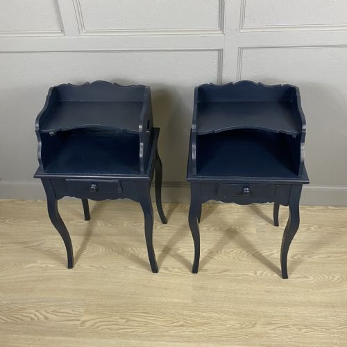 PAIR OF BLUE PAINTED BEDSIDE TABLES - ADDITIONAL PHOTO 5