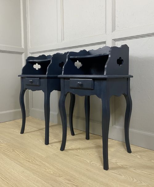 PAIR OF BLUE PAINTED BEDSIDE TABLES - ADDITIONAL PHOTO 6