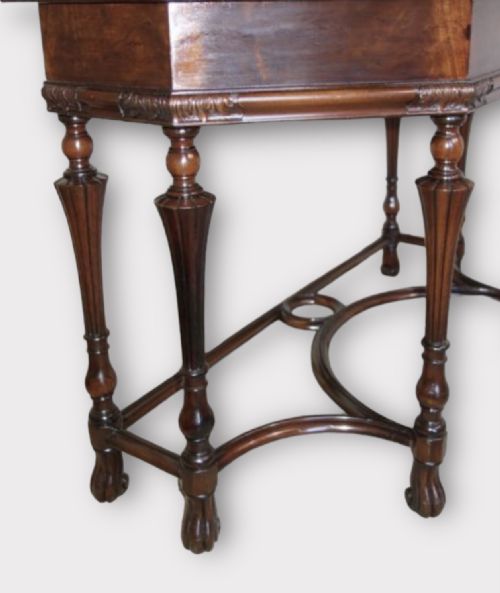 DECORATIVE MAHOGANY CONSOLE TABLE - ADDITIONAL PHOTO 2