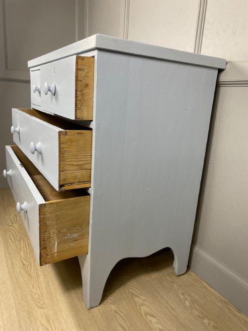 PINE VICTORIAN PAINTED CHEST OF DRAWERS - ADDITIONAL PHOTO 5