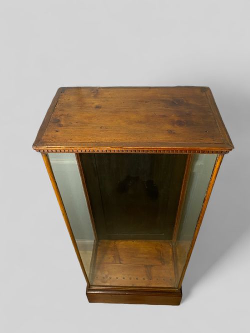 MAHOGANY PINE DISPLAY CABINET - ADDITIONAL PHOTO 5