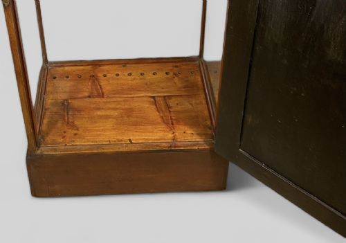 MAHOGANY PINE DISPLAY CABINET - ADDITIONAL PHOTO 7