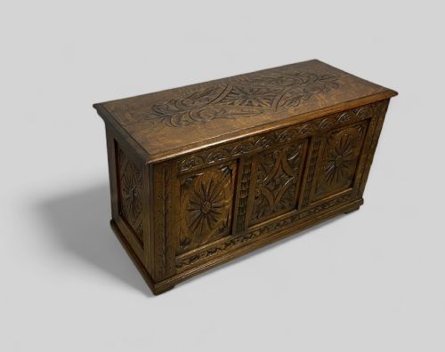 carved oak coffer - CATEGORY: ANTIQUE CHESTS - DATED 1900