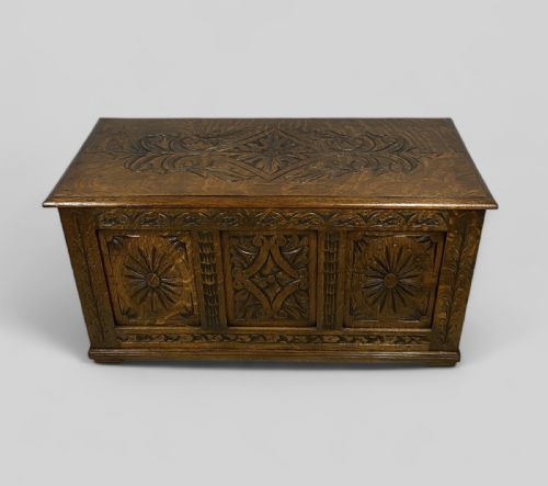 CARVED OAK COFFER - ADDITIONAL PHOTO 4