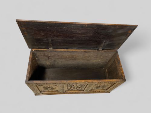 CARVED OAK COFFER - ADDITIONAL PHOTO 5