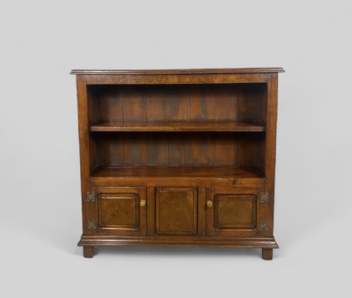 oak walnut bookcase - CATEGORY: ANTIQUE BOOKCASES - DATED 1930