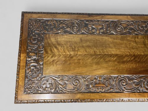 IBERIAN WALNUT OCCASIONAL TABLE - ADDITIONAL PHOTO 3