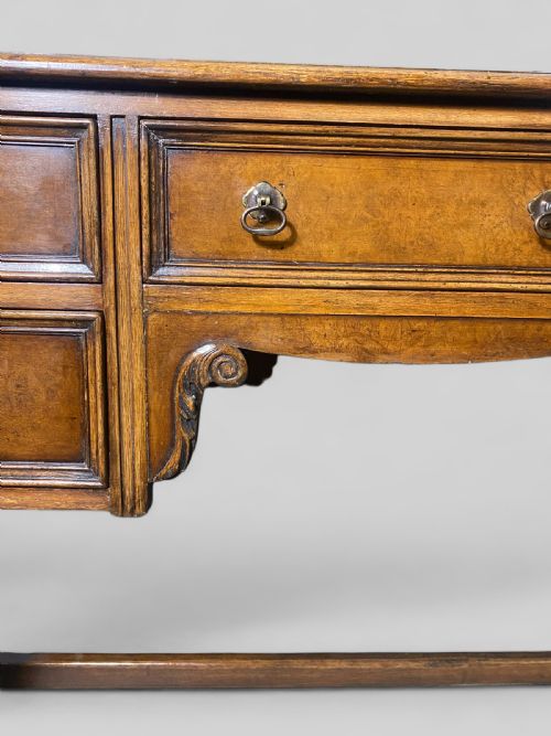 OAK DRESSING TABLE WITH MIRROR - ADDITIONAL PHOTO 10