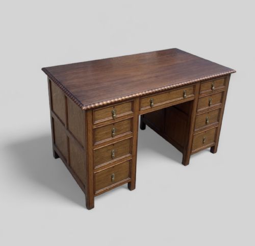 oak 9 drawer pedestal desk - CATEGORY: ANTIQUE DESKS - DATED EDWARDIAN