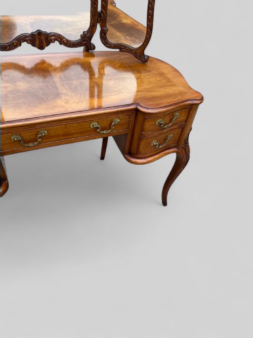 WALNUT DRESSING TABLE - ADDITIONAL PHOTO 7