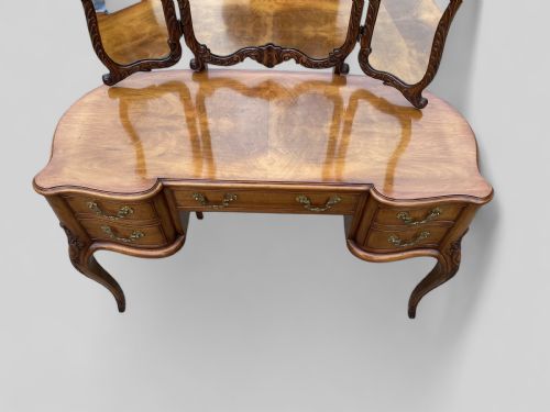 WALNUT DRESSING TABLE - ADDITIONAL PHOTO 9