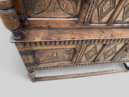LARGE DISTRESSED OAK CUPBOARD - ADDITIONAL PHOTO 10
