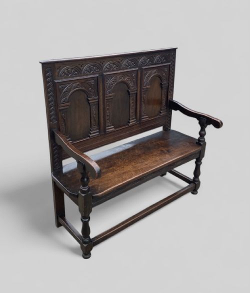 carved oak victorian bench - CATEGORY: ANTIQUE FURNITURE - DATED VICTORIAN