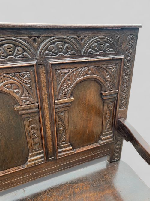 CARVED OAK VICTORIAN BENCH - ADDITIONAL PHOTO 4