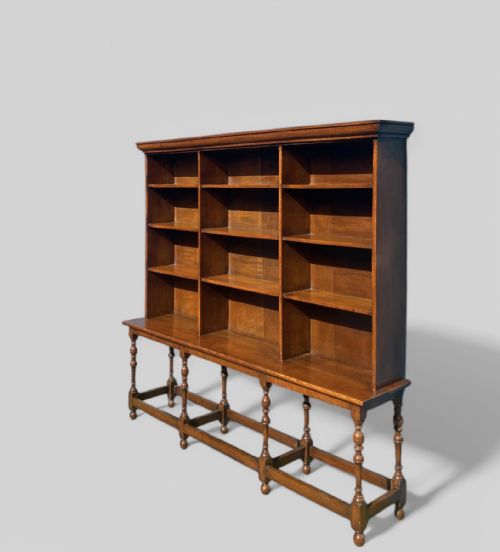 multicompartment distressed oak bookcase - CATEGORY: ANTIQUE BOOKCASES - DATED 1930