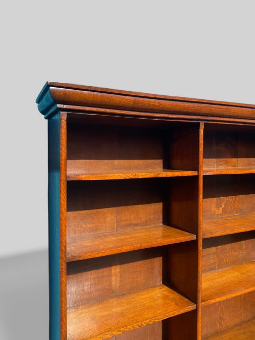 MULTICOMPARTMENT DISTRESSED OAK BOOKCASE - ADDITIONAL PHOTO 3