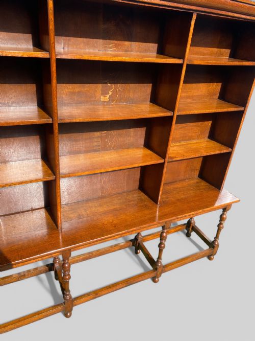 MULTICOMPARTMENT DISTRESSED OAK BOOKCASE - ADDITIONAL PHOTO 5