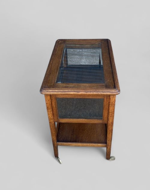 OAK DISPLAY TEA TROLLEY - ADDITIONAL PHOTO 2