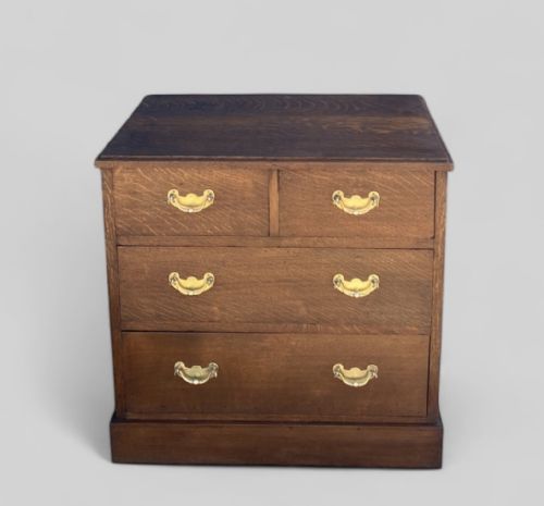 OAK CHEST OF DRAWERS - ADDITIONAL PHOTO 2