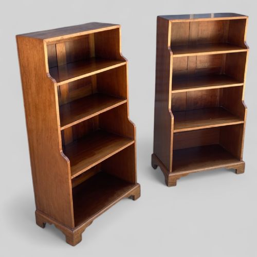 PAIR OF BOOKCASES ALMOST MATCHING CIRCA 1930 - ADDITIONAL PHOTO 2