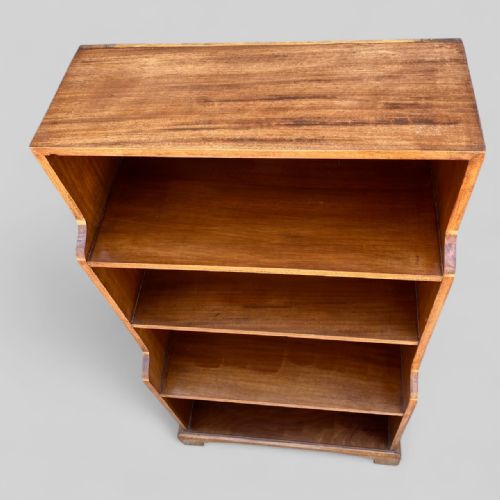 PAIR OF BOOKCASES ALMOST MATCHING CIRCA 1930 - ADDITIONAL PHOTO 9