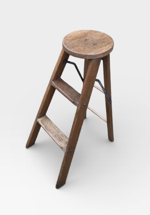 VINTAGE OAK FOLDING STEP STOOL - ADDITIONAL PHOTO 1