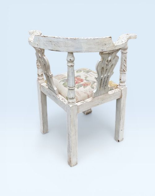 CARVED OAK ANTIQUE PAINTED CORNER CHAIR - ADDITIONAL PHOTO 13