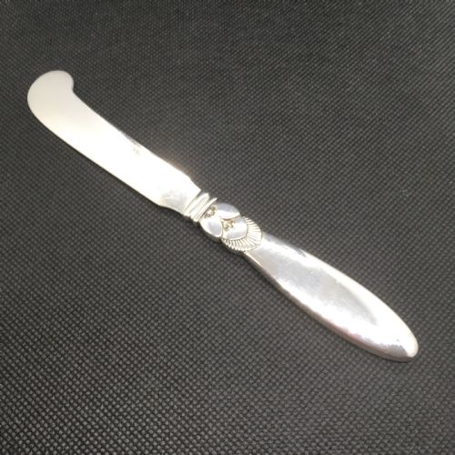 georg jensen silver butter knife cactus pattern - CATEGORY: ANTIQUE SILVER - DATED 1940