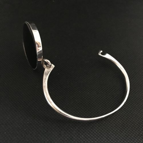 DANISH SILVER BANGLE WITH ONYX 1960S BY N E FROM - ADDITIONAL PHOTO 4