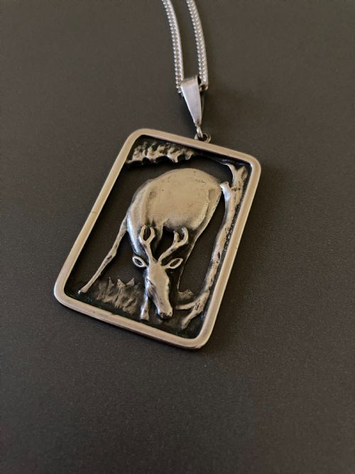 danish silver pendant with stag 1940s - CATEGORY: ANTIQUE JEWELLERY - DATED 1940