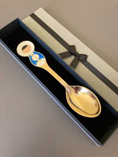 DANISH SILVER GILT AND ENAMEL CHRISTMAS SPOON 1969 - ADDITIONAL PHOTO 4