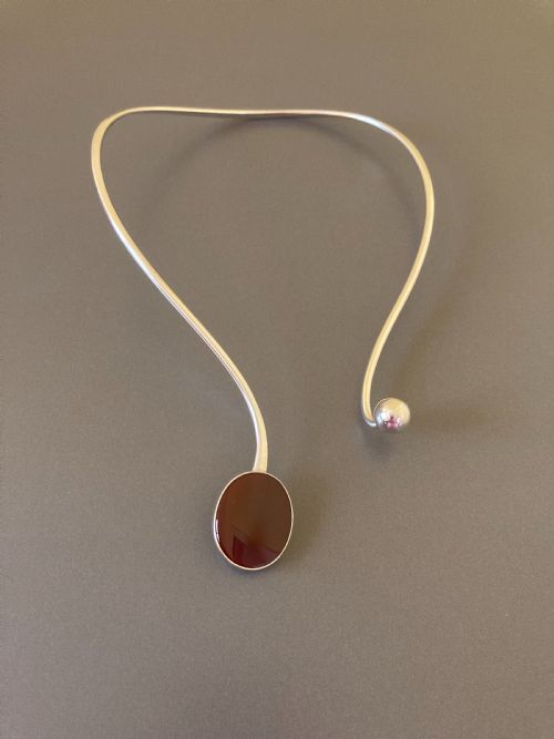 DANISH SILVER TORQUE WITH RED AGATE 1960S BY N E FROM - ADDITIONAL PHOTO 2