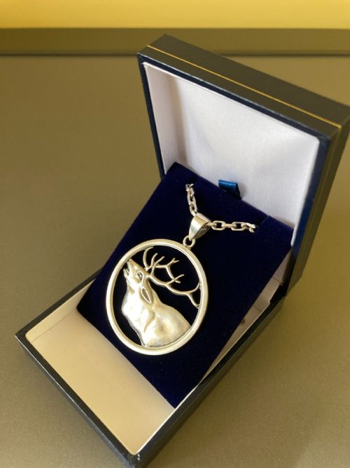 DANISH SILVER PENDANT WITH STAG 1930S - ADDITIONAL PHOTO 4