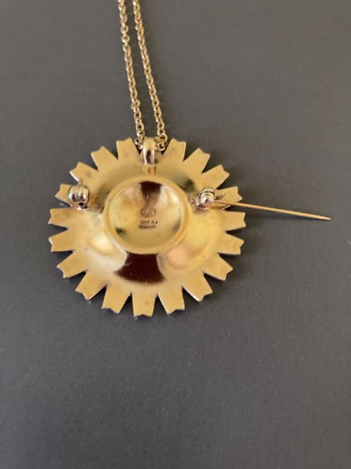 GEORG JENSEN DANISH SILVER GILT AND ENAMEL DAISY PENDANTBROOCH 1950S - ADDITIONAL PHOTO 4