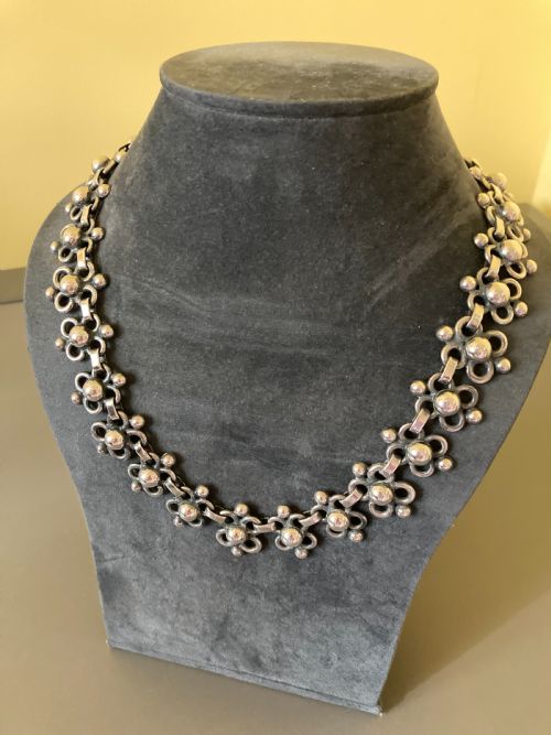 MEXICAN SILVER NECKLACE 1960S - ADDITIONAL PHOTO 2