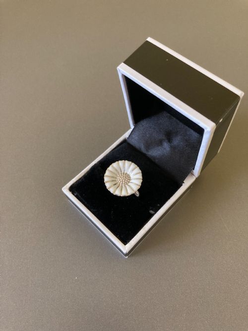 georg jensen danish silver daisy ring - CATEGORY: ANTIQUE JEWELLERY - DATED 1950