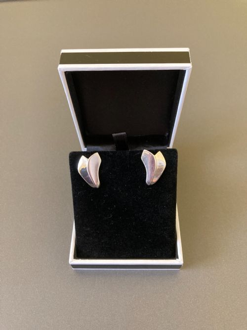 georg jensen danish silver earrings - CATEGORY: ANTIQUE JEWELLERY - DATED 1960