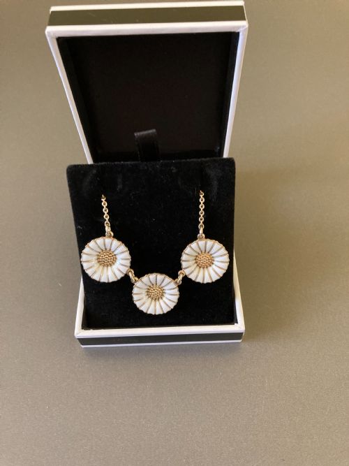 ANTON MICHELSEN DANISH SILVER DAISY NECKLACE - ADDITIONAL PHOTO 2