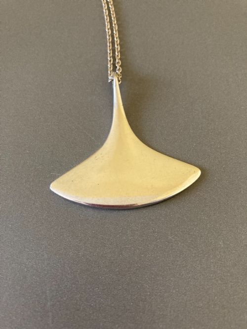 HANS HANSEN DANISH SILVER PENDANT 1960S - ADDITIONAL PHOTO 1