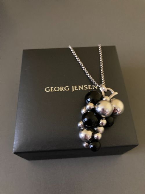 GEORG JENSEN LARGE DANISH SILVER AND ONYX GRAPE PENDANT - ADDITIONAL PHOTO 5