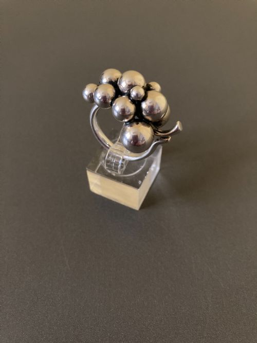 GEORG JENSEN DANISH SILVER MOONLIGHT GRAPE RING - ADDITIONAL PHOTO 1