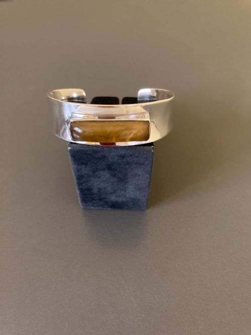 danish silver bangle with amber 1960s - CATEGORY: ANTIQUE JEWELLERY - DATED 1960