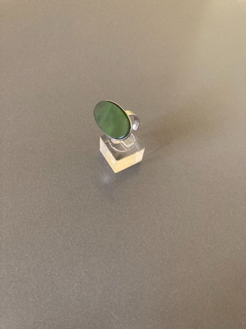 SWEDISH SILVER RING WITH NEPHRITE 1960S - ADDITIONAL PHOTO 3