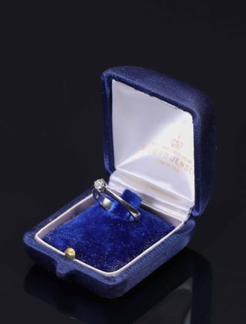 GEORG JENSEN 18CT WHITE GOLD SOLITAIRE RING 1940S - ADDITIONAL PHOTO 3