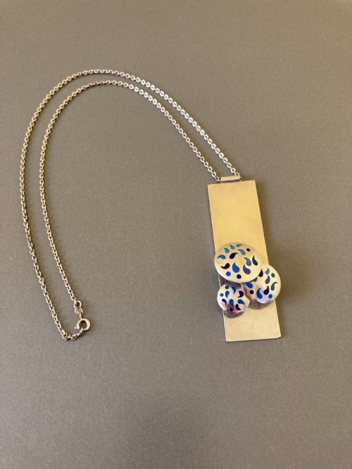 danish silver pendant with blue enamel by reeslev design - CATEGORY: ANTIQUE JEWELLERY - DATED 1960