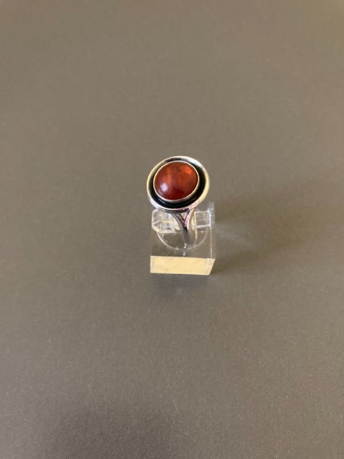 DANISH SILVER RING WITH AMBER BY N E FROM 1960S - ADDITIONAL PHOTO 2