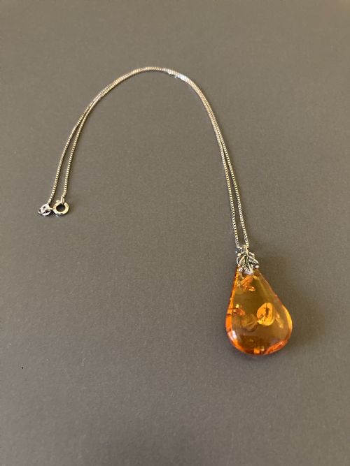 danish silver and amber pendant 1960s - CATEGORY: ANTIQUE JEWELLERY - DATED 1960