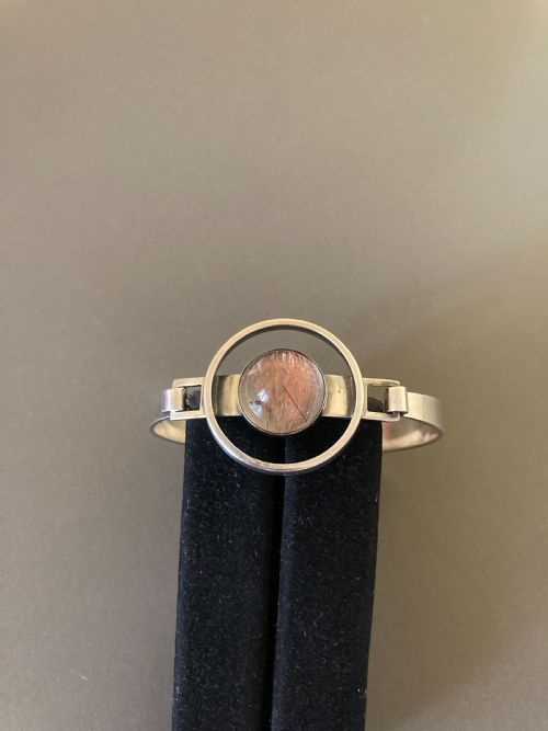 FINNISH SILVER BANGLE WITH RUTILATED ROSE QUARTZ - ADDITIONAL PHOTO 2