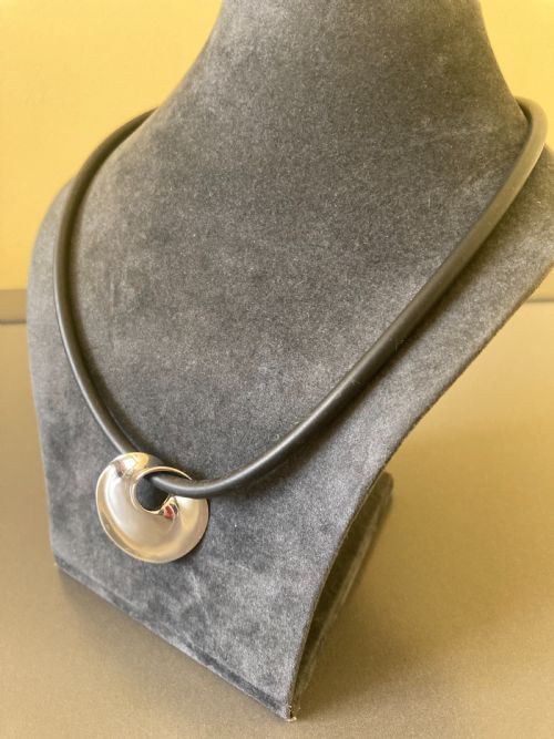 GEORG JENSEN DANISH SILVER MOEBIUS PENDANT 1960S - ADDITIONAL PHOTO 4